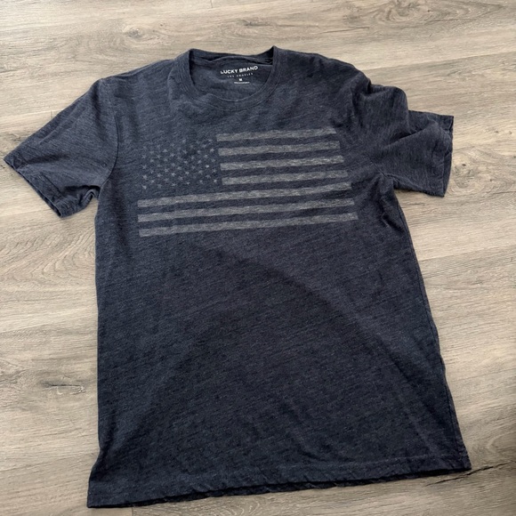 Lucky Brand Other - Lucky Brand Men's Charcoal Flag Tee